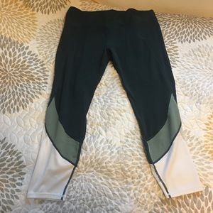 EUC Athleta Leggings
